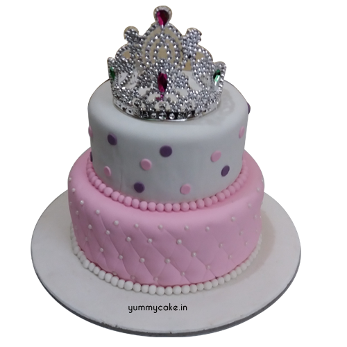 Designer Crown Fondant Cake