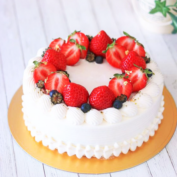 Strawberry Chocolate Cake