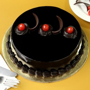 Order Luxury Brand Cakes in Gurgaon, Delhi- TheBakers