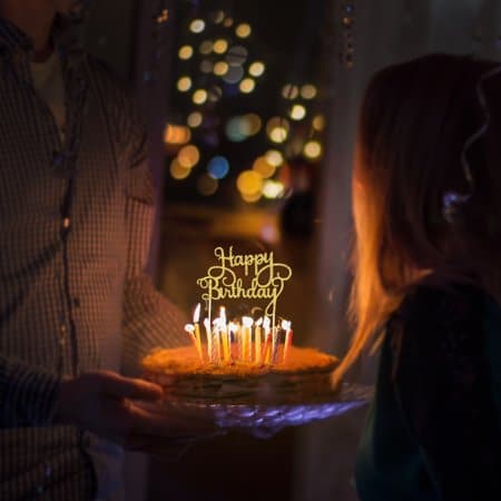 Why Midnight Cake is a Great Choice to Impress Your Loved One?