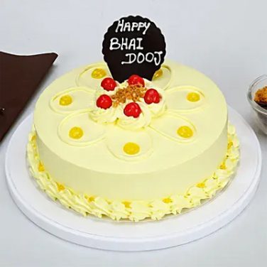 Bhai Dooj Butterscotch Cake