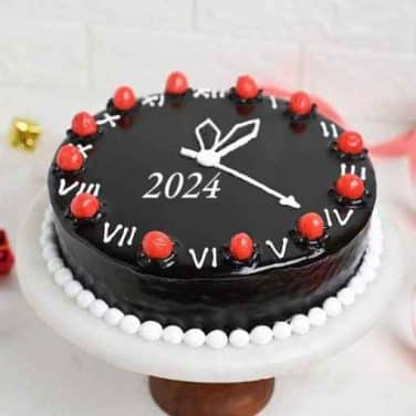 New Year Clock Cake