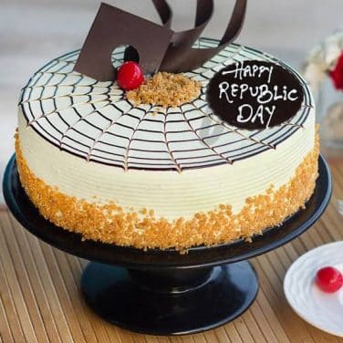 Crunchy Republic Day Cake