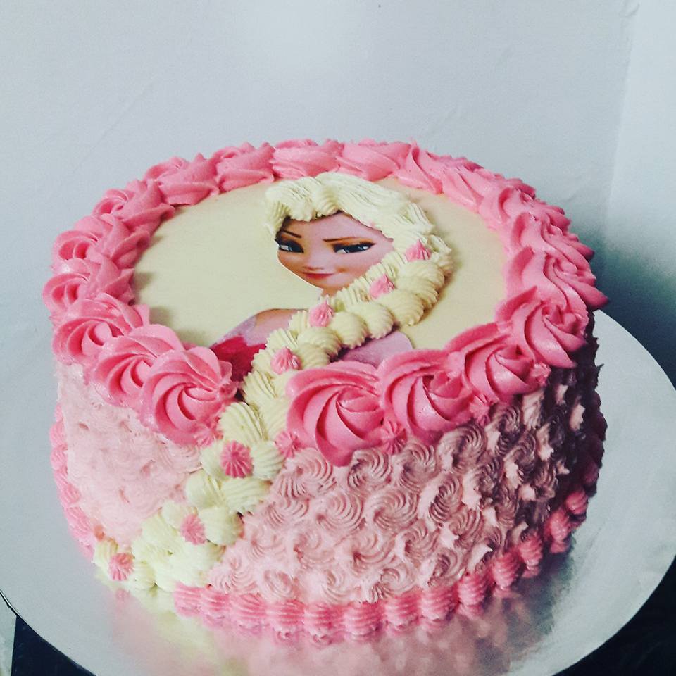 Frozen Elsa Cake - Cake Owls-happymobile.vn